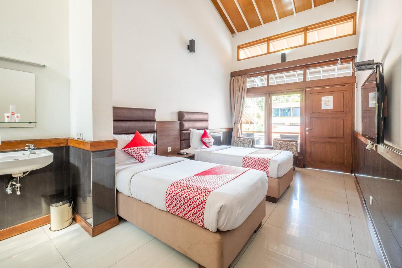 Oyo 1210 Nice Guesthouse Bandung Zewnętrze zdjęcie