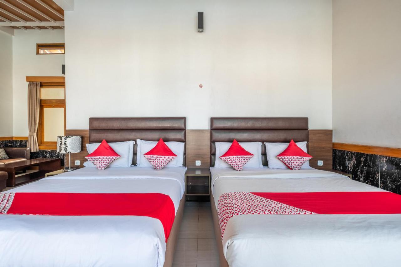 Oyo 1210 Nice Guesthouse Bandung Zewnętrze zdjęcie
