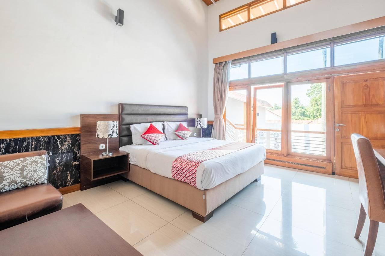 Oyo 1210 Nice Guesthouse Bandung Zewnętrze zdjęcie