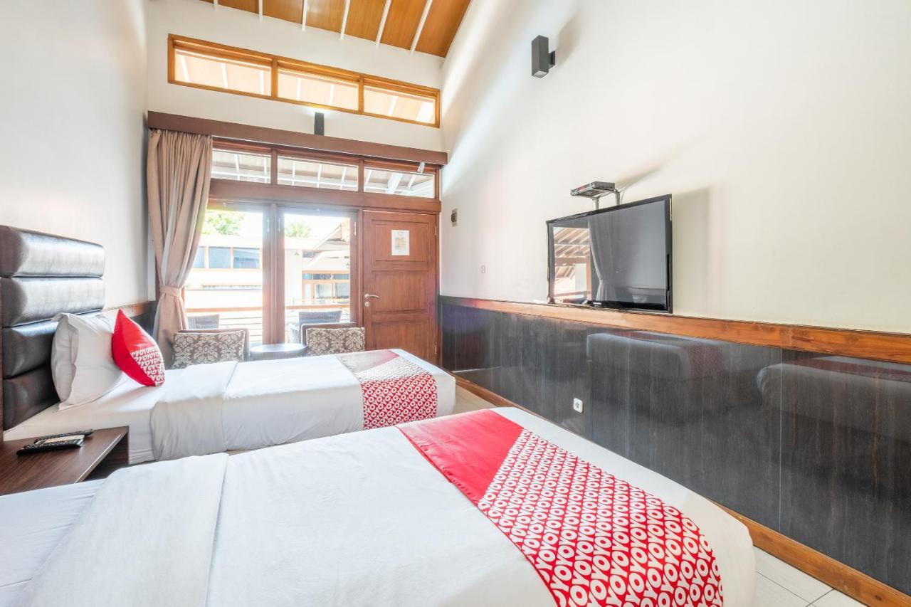 Oyo 1210 Nice Guesthouse Bandung Zewnętrze zdjęcie