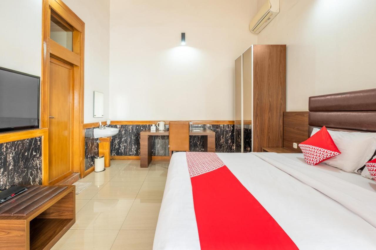 Oyo 1210 Nice Guesthouse Bandung Zewnętrze zdjęcie