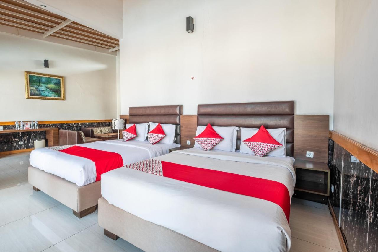Oyo 1210 Nice Guesthouse Bandung Zewnętrze zdjęcie